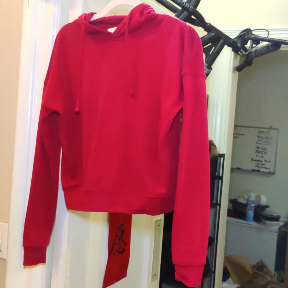 COTTON:ON BURGUNDY CROPPED HOODIE
